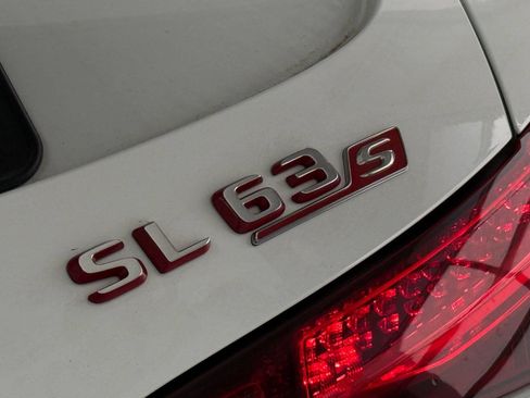 New 2026 Mercedes-Benz SL 63 AMG S e Performance 4MATIC image 18