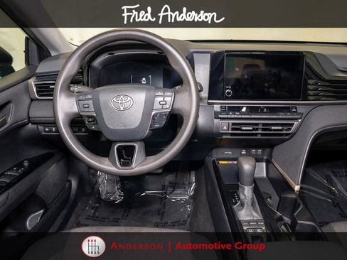 Used 2025 Toyota Camry LE FWD image 6
