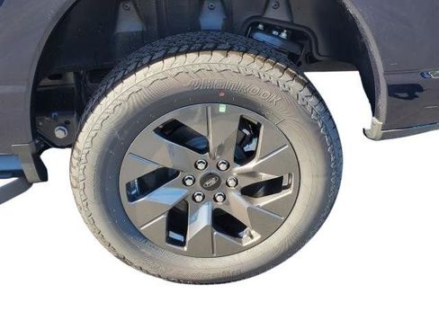 New 2025 Ford F150 Lightning Flash AWD/4WD image 6