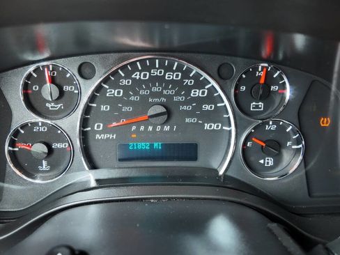 Used 2012 Chevrolet Express 2500 image 11