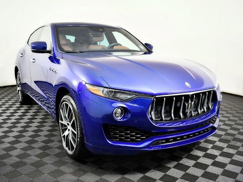 Used 2021 Maserati Levante image 7