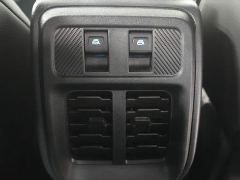 Used 2026 Ford Bronco 4-Door AWD/4WD image 33