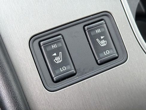 Used 2023 Nissan Murano SV FWD image 16