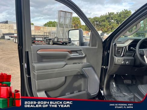 New 2026 GMC Sierra 2500 Denali w/ Denali Reserve Package image 22