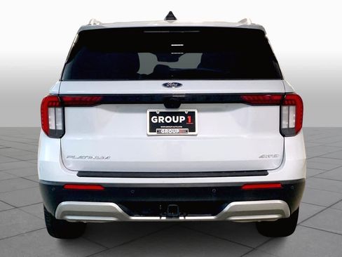 Used 2025 Ford Explorer Platinum w/ LUX Leather Package image 4