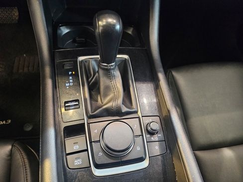 Used 2024 MAZDA MAZDA3 s image 28