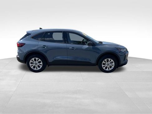 Used 2025 Ford Escape Active AWD/4WD image 8