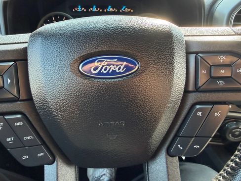 Used 2016 Ford F150 XLT w/ Equipment Group 302A Luxury AWD/4WD image 28