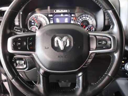 Used 2022 RAM 1500 Laramie w/ Sport Appearance Package AWD/4WD image 3