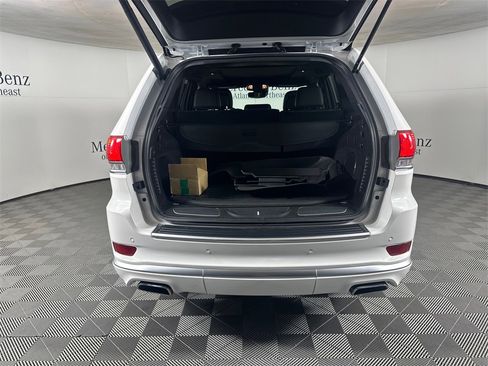 Used 2021 Jeep Grand Cherokee Summit image 18