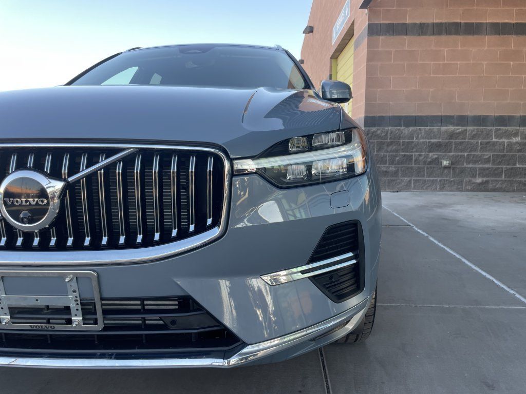 Used 2022 Volvo XC60 T8 Inscription Expression w/ Advanced Package AWD/4WD image 8