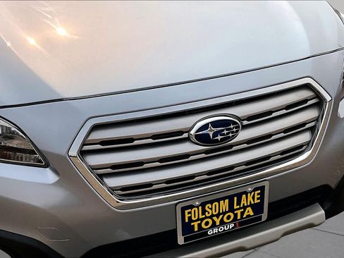 Used 2017 Subaru Outback 3.6R Limited AWD/4WD image 29