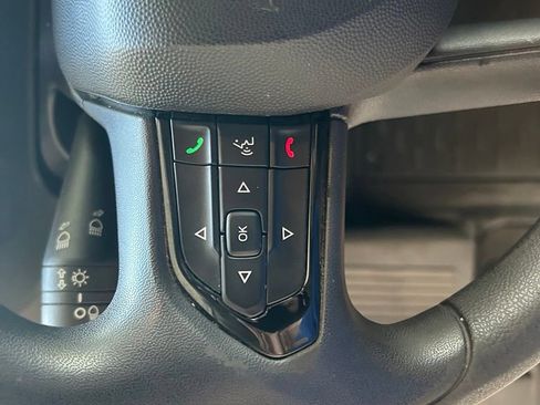 Used 2025 RAM ProMaster 2500 w/ Convenience Group FWD image 40
