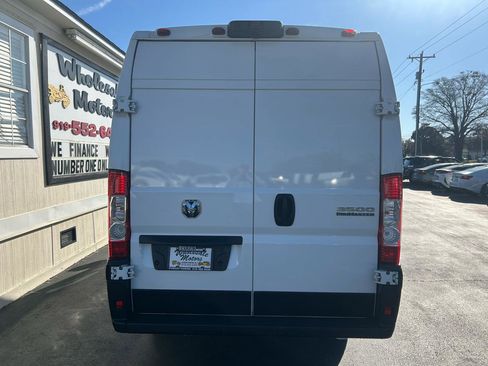 Used 2024 RAM ProMaster 3500 w/ Convenience Group image 7