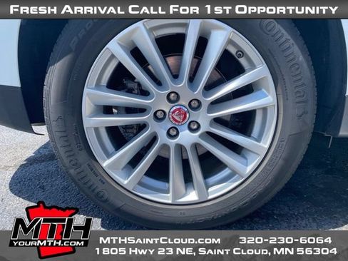 Used 2017 Jaguar F-PACE Prestige AWD/4WD image 5