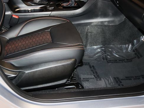 Used 2023 Subaru Crosstrek 2.5i Limited w/ Moonroof Package image 61