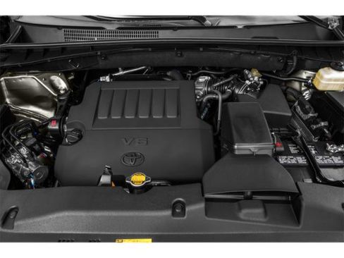 Used 2015 Toyota Highlander XLE image 14