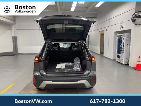 New 2026 Volkswagen Tiguan S image 11