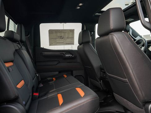 New 2026 GMC Sierra 1500 AT4 w/ AT4 Premium Package AWD/4WD image 10