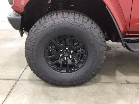 New 2025 Ford Bronco Raptor image 7