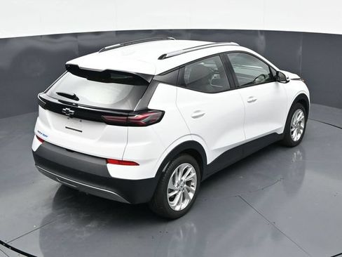 Used 2023 Chevrolet Bolt EUV LT w/ Driver Confidence Package FWD image 26