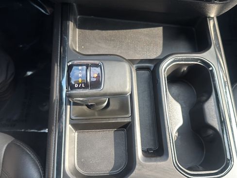 Used 2024 Chevrolet Silverado 1500 ZR2 w/ Technology Package image 39