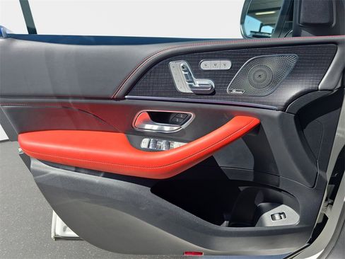 Used 2021 Mercedes-Benz GLE 53 AMG GLE 53 AMG image 30