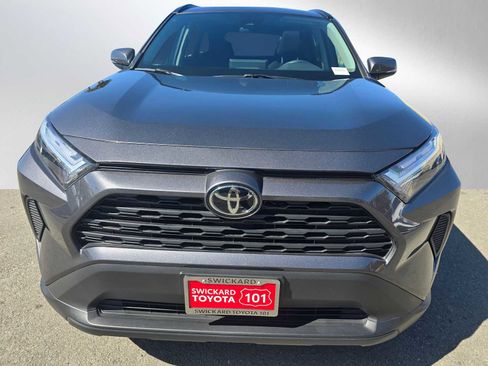 Used 2024 Toyota RAV4 XLE w/ Convenience Package image 8