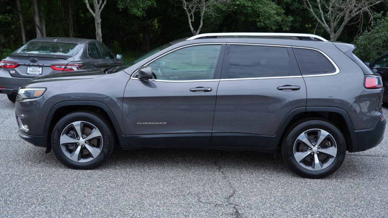 Used 2019 Jeep Cherokee Limited AWD/4WD image 8