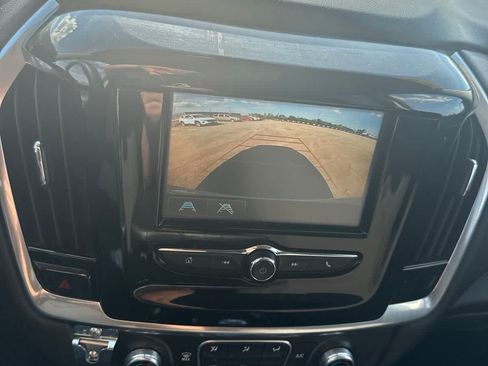 Used 2019 Chevrolet Traverse LS FWD image 20