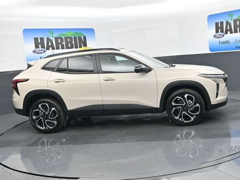 New 2026 Chevrolet Trax RS w/ Driver Confidence Package image 7