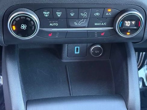 Used 2020 Ford Escape SE FWD image 22