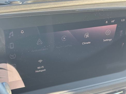 Used 2025 Buick Envista Preferred image 21