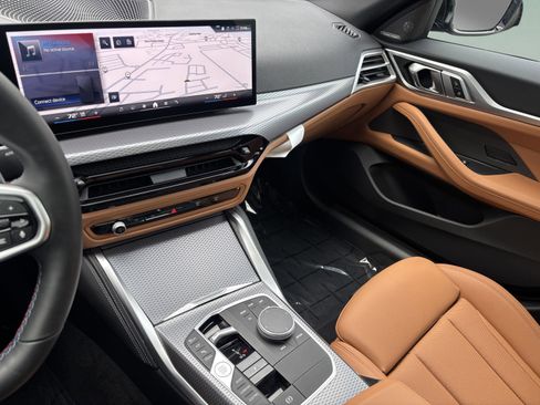 Certified 2025 BMW M440i image 13