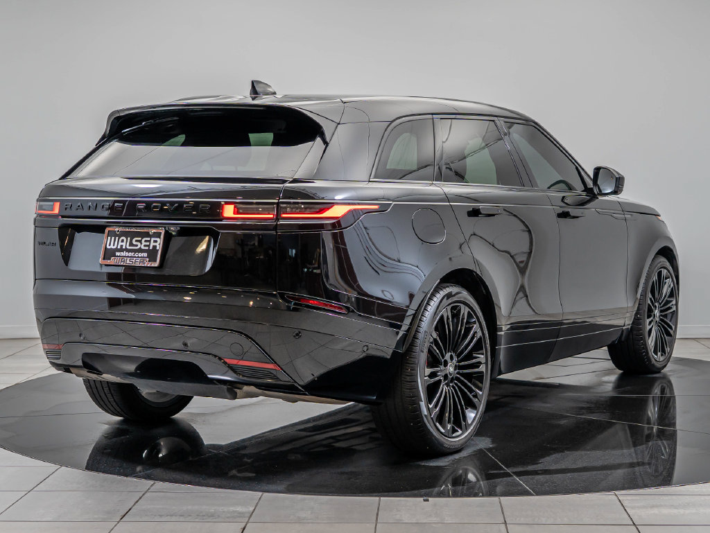 Used 2025 Land Rover Range Rover Velar Dynamic SE AWD/4WD image 10