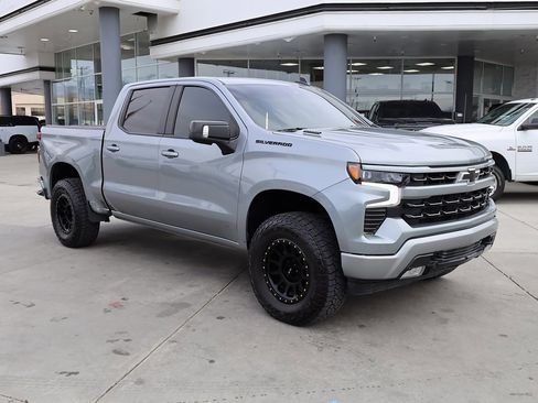 Used 2023 Chevrolet Silverado 1500 RST w/ Rally Edition image 8