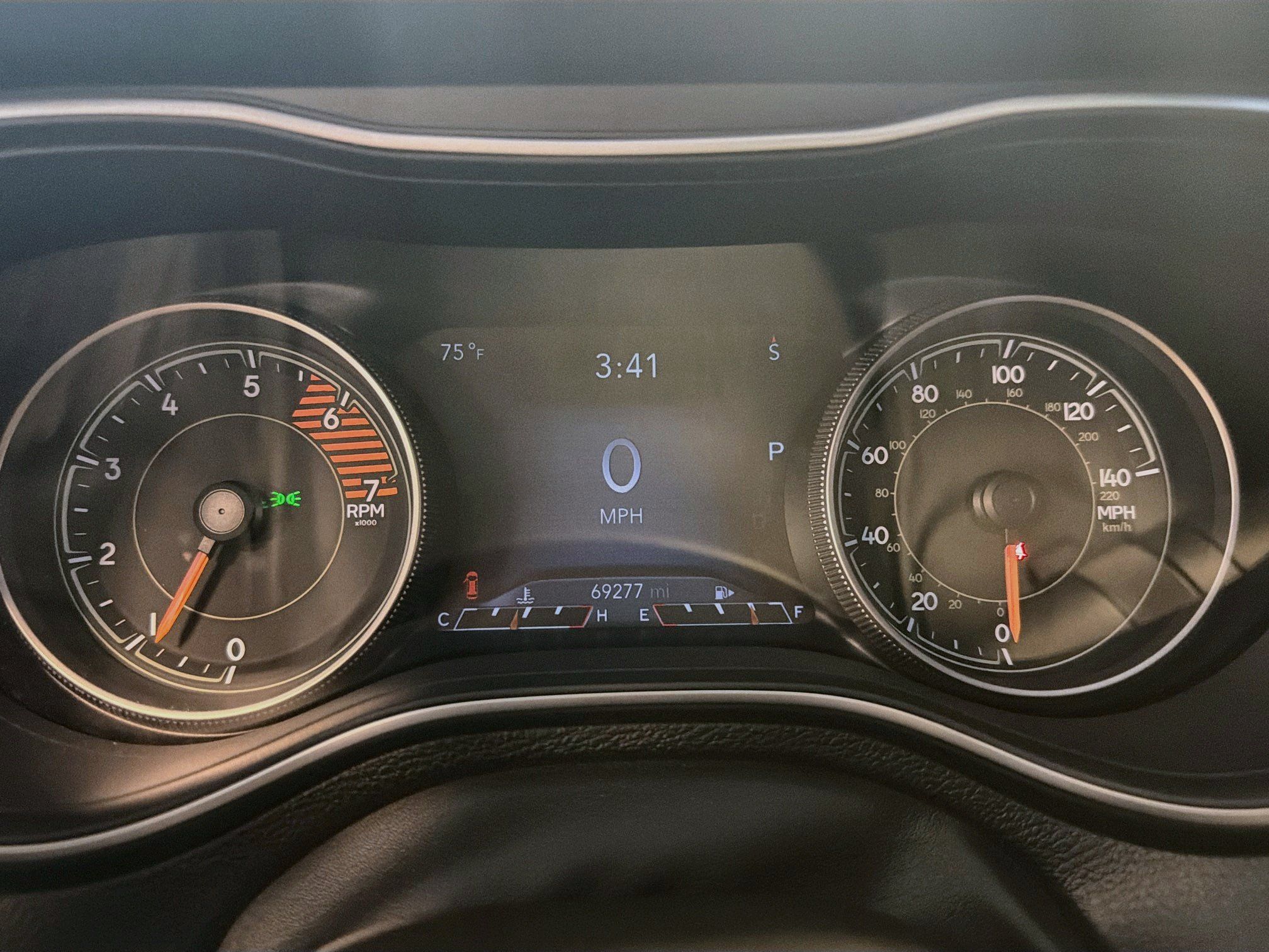 Used 2019 Jeep Cherokee Limited AWD/4WD image 19