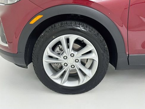 Used 2023 Buick Encore GX Preferred w/ Cold Weather Comfort Package FWD image 31