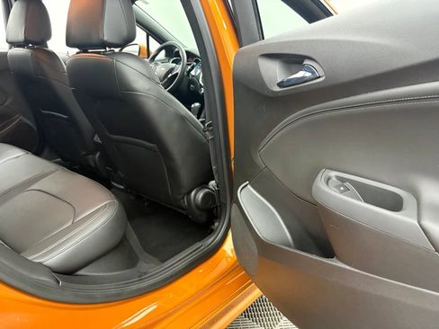 Used 2017 Chevrolet Cruze Premier w/ RS Package FWD image 31