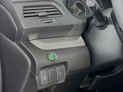 Used 2016 Honda CR-V EX image 10