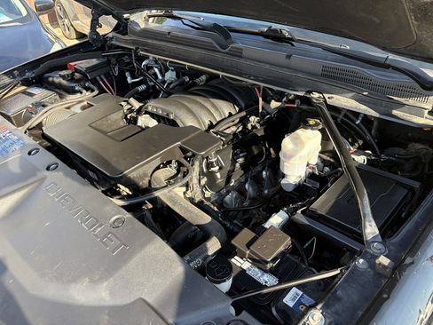 Used 2020 Chevrolet Suburban 4WD w/ Max Trailering Package image 24