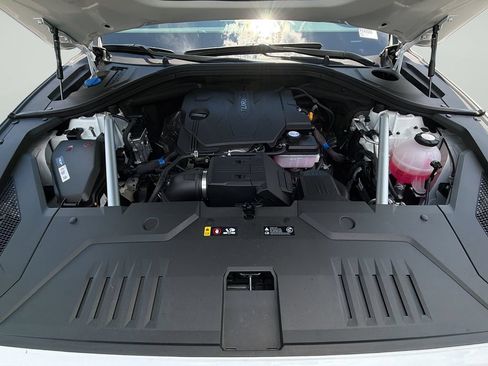 Certified 2026 Genesis GV70 2.5T AWD/4WD image 12