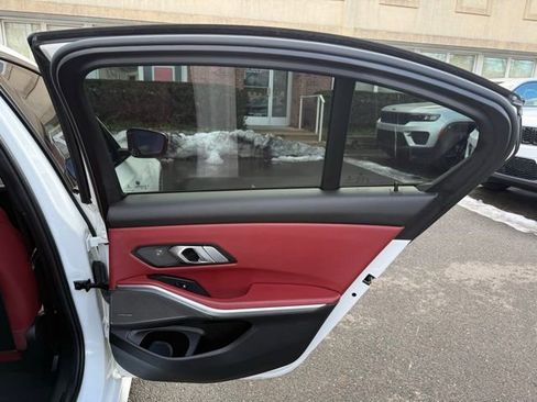 Used 2023 BMW 330e xDrive w/ M Sport Package image 27