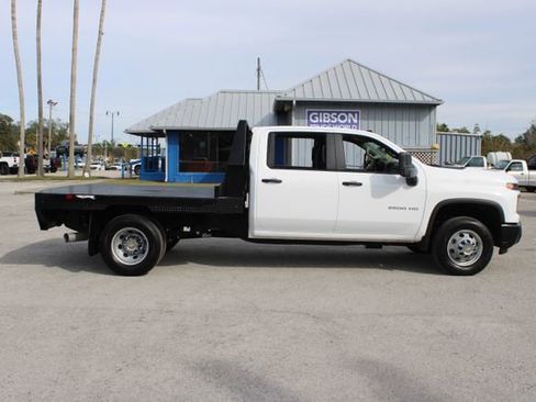 Used 2025 Chevrolet Silverado 3500 W/T image 12