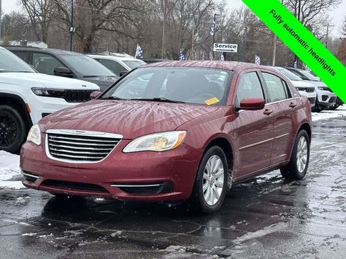 Used 2012 Chrysler 200 Touring image 22