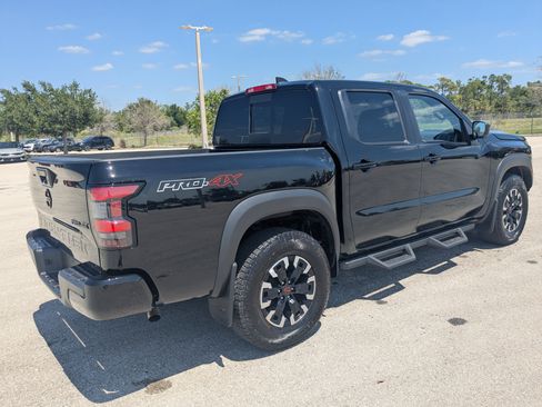 Used 2024 Nissan Frontier PRO-4X w/ Off-Road Protection Package AWD/4WD image 5