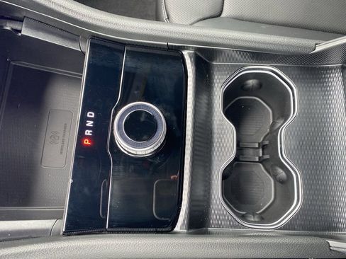 New 2025 Jeep Grand Cherokee Limited w/ Luxury Tech Group II image 31