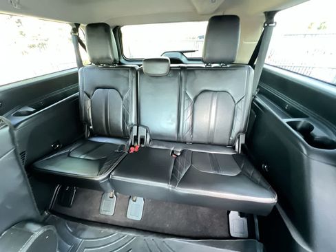 Used 2019 Ford Expedition Max Platinum AWD/4WD image 24