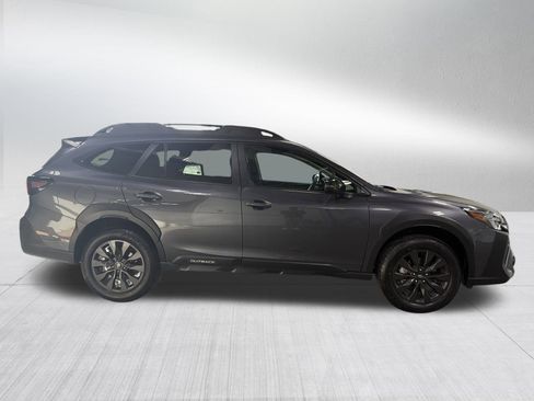 Certified 2025 Subaru Outback Onyx Edition image 8
