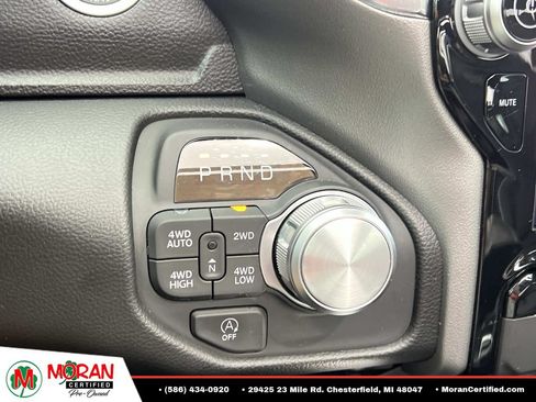 Used 2025 RAM 1500 Laramie AWD/4WD image 24